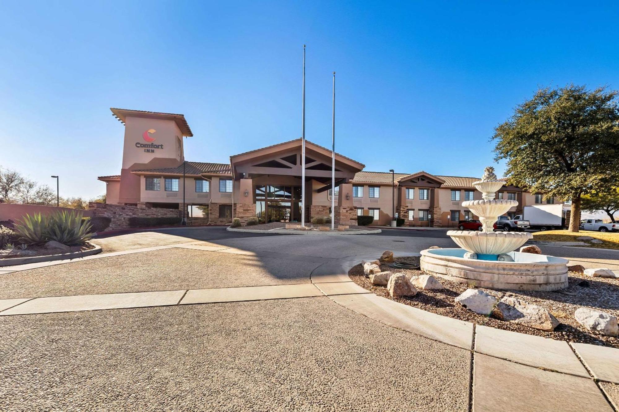 Comfort Inn Benson Near Kartchner Caverns מראה חיצוני תמונה